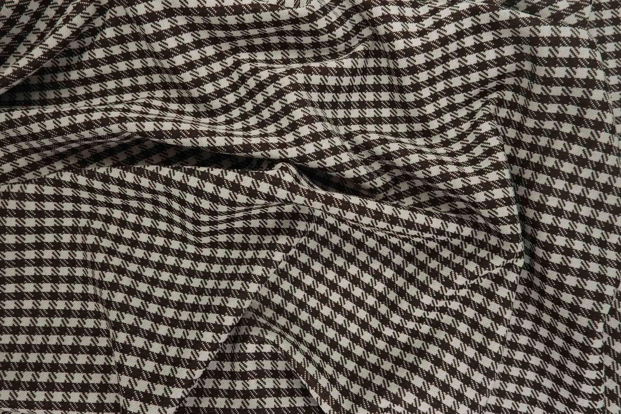 KNT4392