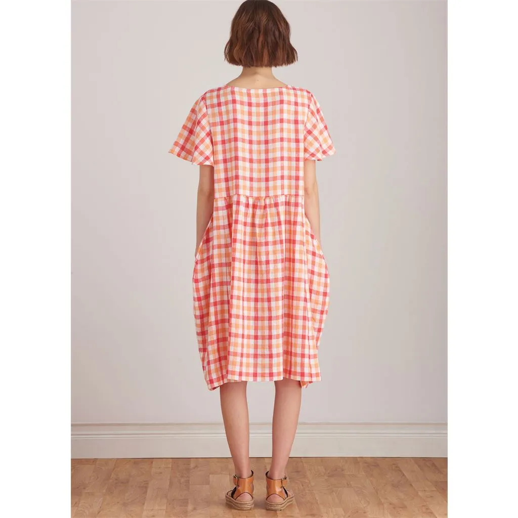 Simplicity Sewing Pattern S9596 Misses' Pullover Dress and Knit Top by Elaine Heigl